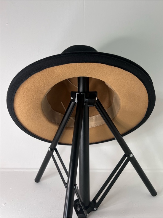No brand Accessories - Two-Tone Black and Tan Felt Hat